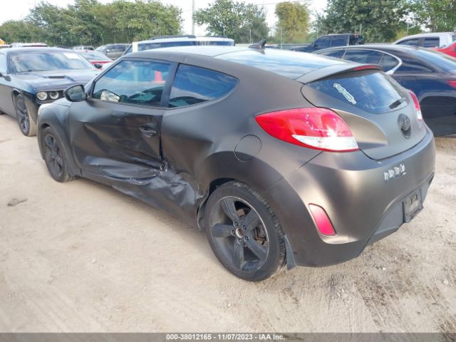 Photo 2 VIN: KMHTC6AD9EU210438 - HYUNDAI VELOSTER 