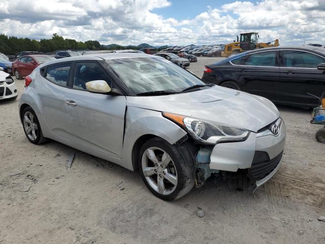 Photo 3 VIN: KMHTC6AD9FU224695 - HYUNDAI VELOSTER 