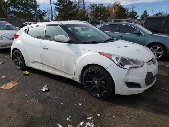 Photo 3 VIN: KMHTC6AD9FU240427 - HYUNDAI VELOSTER 