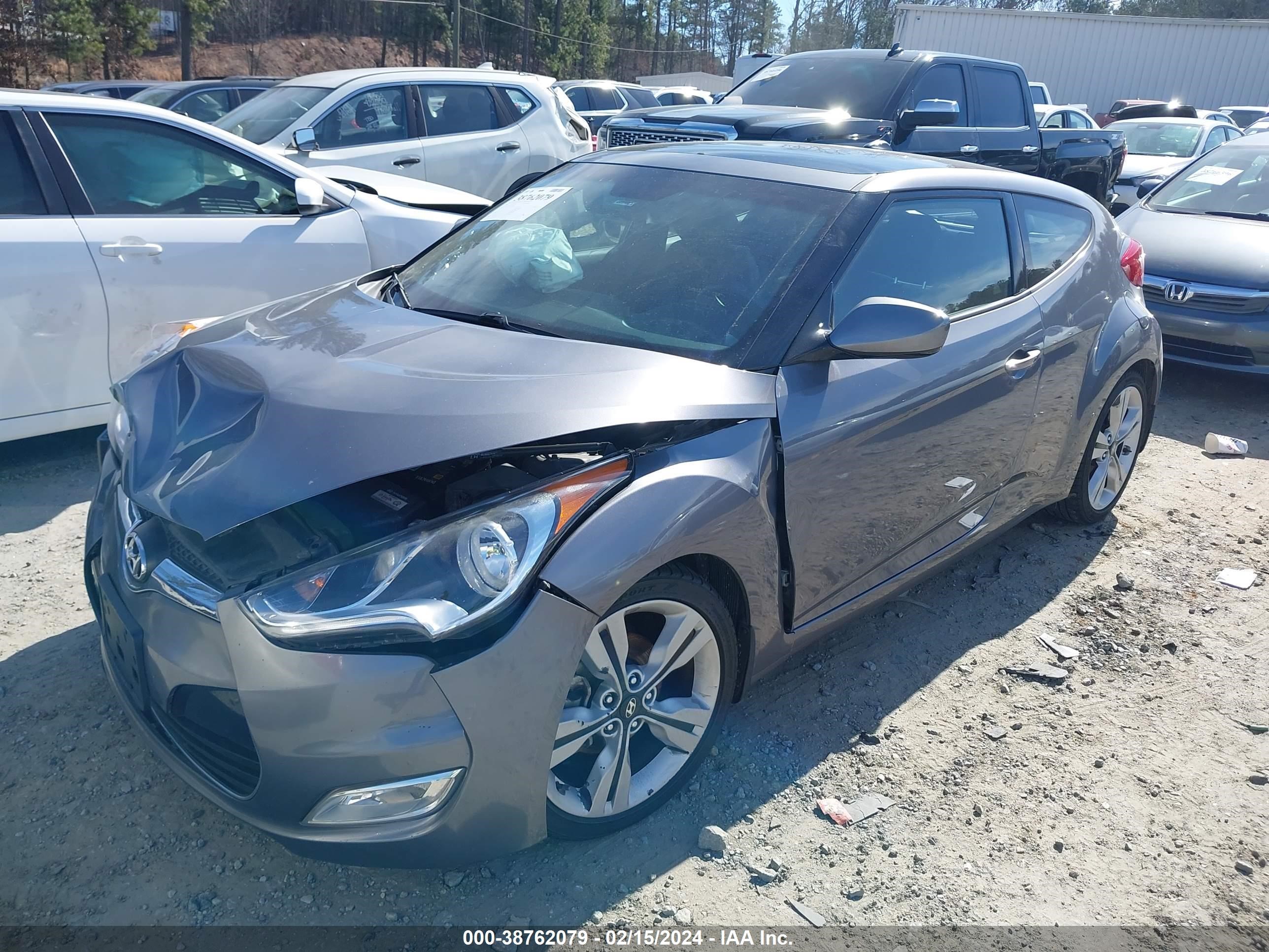 Photo 1 VIN: KMHTC6AD9GU263496 - HYUNDAI VELOSTER 