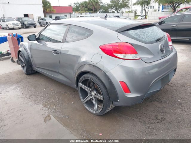 Photo 2 VIN: KMHTC6AD9GU267371 - HYUNDAI VELOSTER 