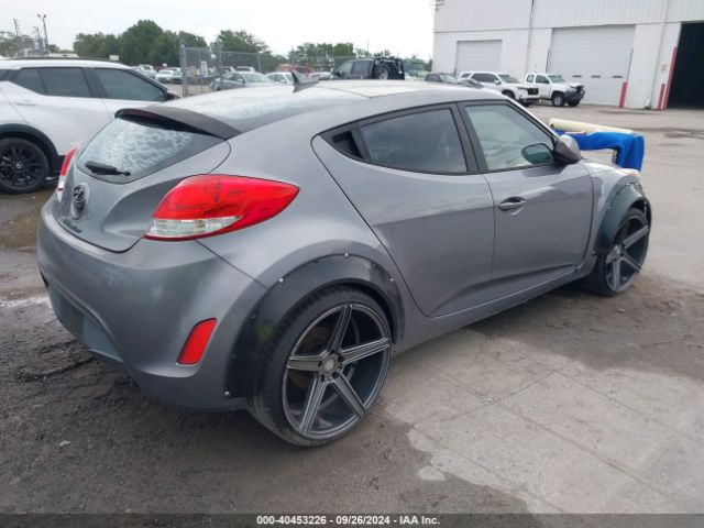 Photo 3 VIN: KMHTC6AD9GU267371 - HYUNDAI VELOSTER 