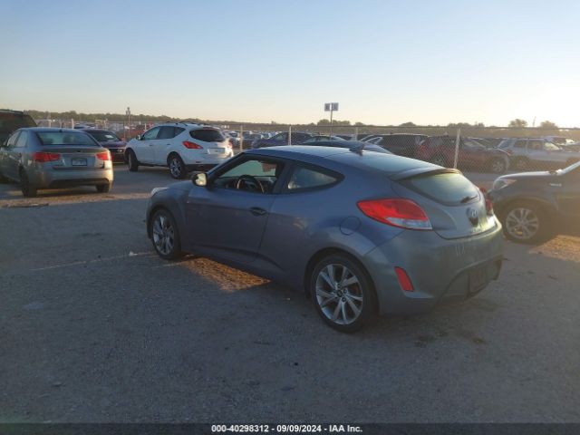 Photo 2 VIN: KMHTC6AD9GU277141 - HYUNDAI VELOSTER 