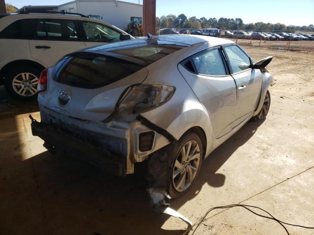 Photo 3 VIN: KMHTC6AD9GU277656 - HYUNDAI VELOSTER 