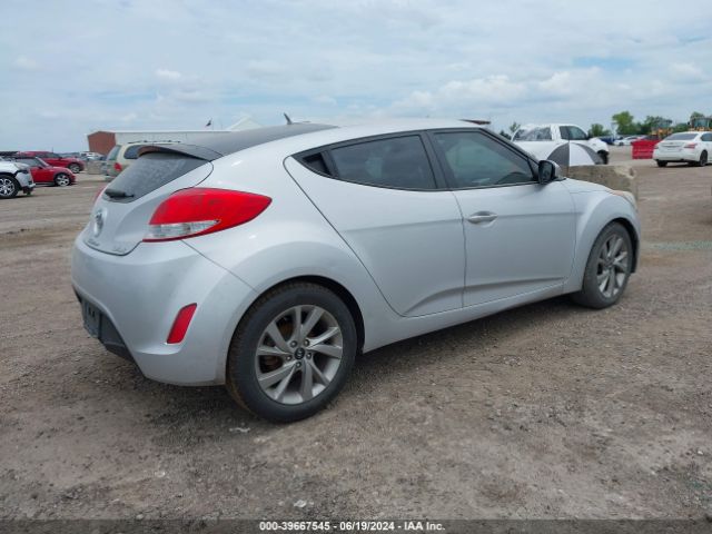 Photo 3 VIN: KMHTC6AD9GU286647 - HYUNDAI VELOSTER 