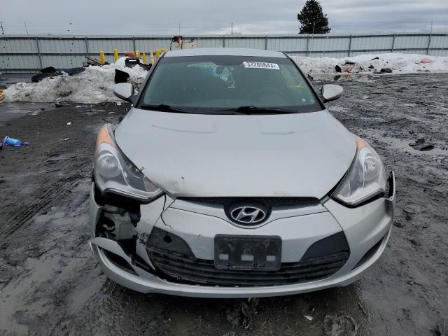 Photo 4 VIN: KMHTC6AD9GU302460 - HYUNDAI VELOSTER 