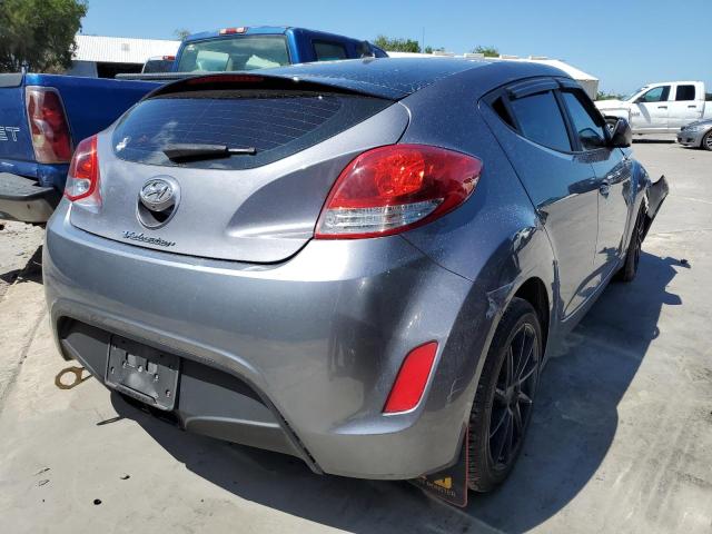 Photo 3 VIN: KMHTC6AD9HU305019 - HYUNDAI VELOSTER 