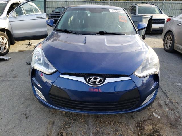 Photo 4 VIN: KMHTC6AD9HU307269 - HYUNDAI VELOSTER 