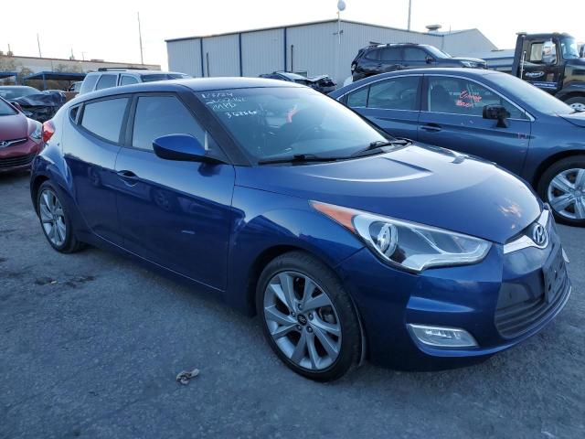 Photo 3 VIN: KMHTC6AD9HU308308 - HYUNDAI VELOSTER 