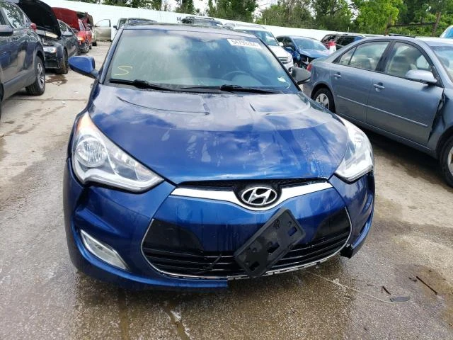 Photo 4 VIN: KMHTC6AD9HU315369 - HYUNDAI VELOSTER 