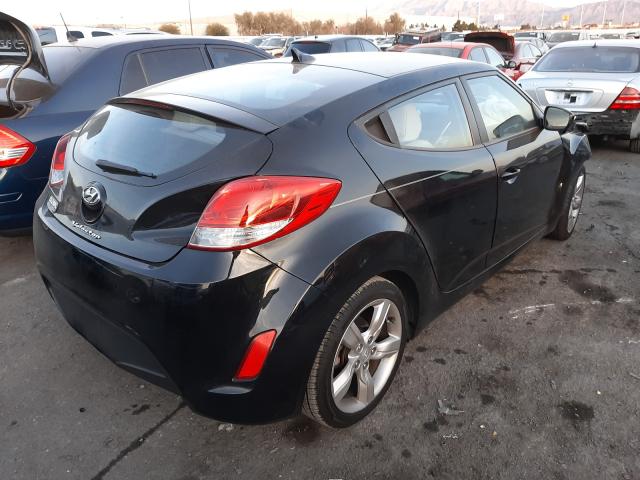 Photo 3 VIN: KMHTC6ADXCU020645 - HYUNDAI VELOSTER 