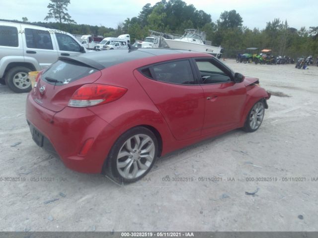 Photo 3 VIN: KMHTC6ADXCU022900 - HYUNDAI VELOSTER 