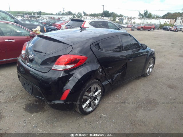 Photo 3 VIN: KMHTC6ADXCU050695 - HYUNDAI VELOSTER 