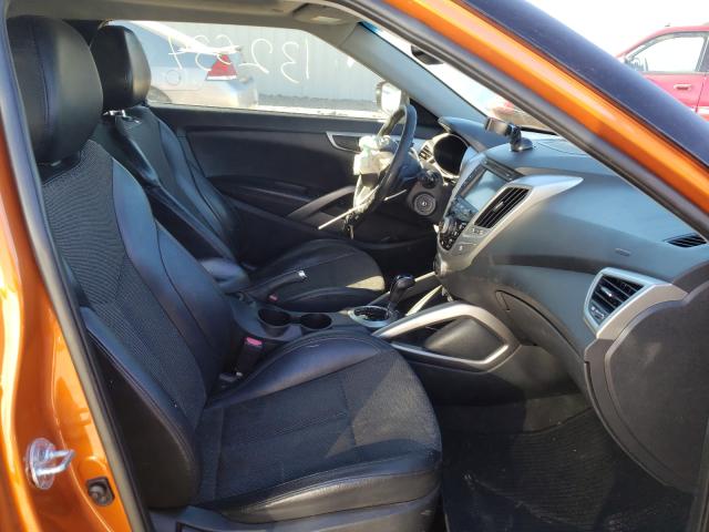 Photo 4 VIN: KMHTC6ADXDU107396 - HYUNDAI VELOSTER 