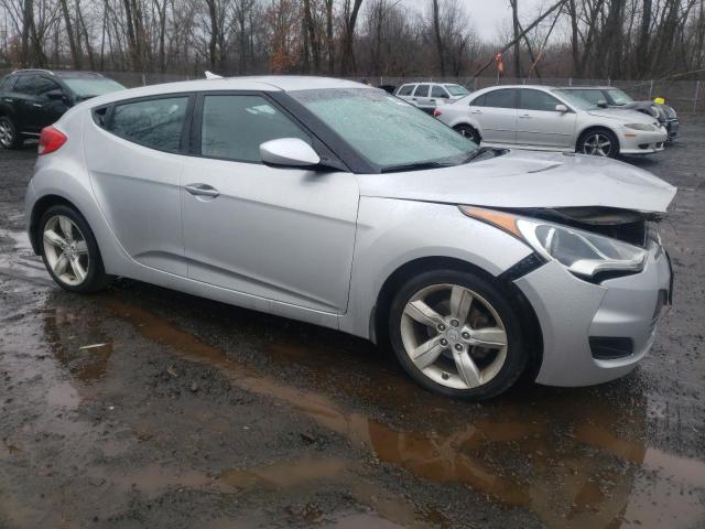 Photo 3 VIN: KMHTC6ADXDU134226 - HYUNDAI VELOSTER 