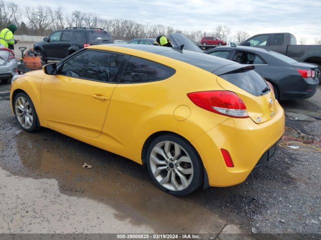 Photo 2 VIN: KMHTC6ADXDU173091 - HYUNDAI VELOSTER 