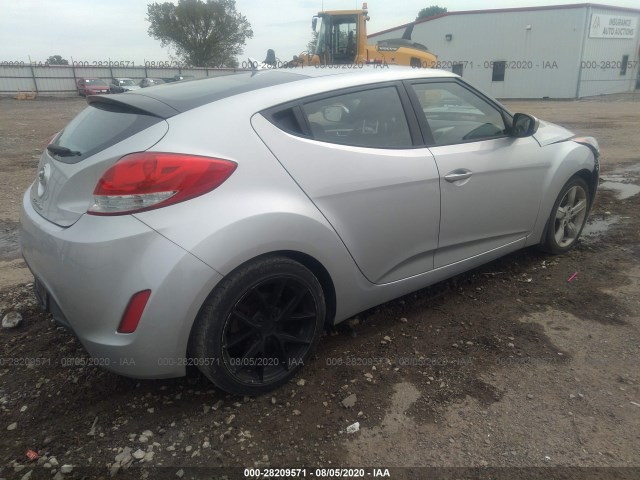 Photo 3 VIN: KMHTC6ADXEU204423 - HYUNDAI VELOSTER 