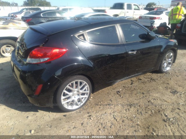 Photo 3 VIN: KMHTC6ADXFU219120 - HYUNDAI VELOSTER 