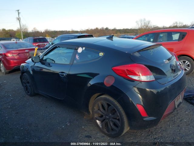 Photo 2 VIN: KMHTC6ADXFU221532 - HYUNDAI VELOSTER 