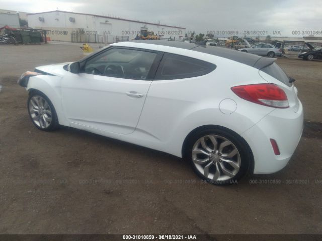 Photo 2 VIN: KMHTC6ADXFU232465 - HYUNDAI VELOSTER 