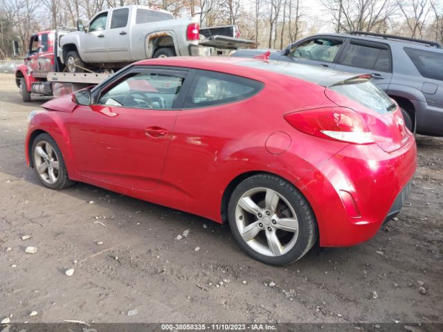 Photo 2 VIN: KMHTC6ADXFU233969 - HYUNDAI VELOSTER 