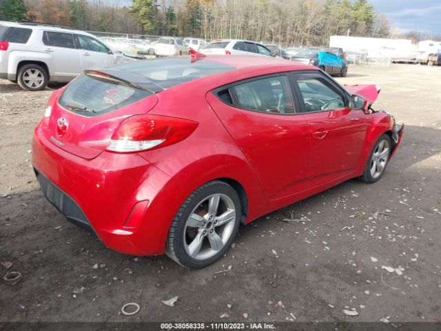 Photo 3 VIN: KMHTC6ADXFU233969 - HYUNDAI VELOSTER 