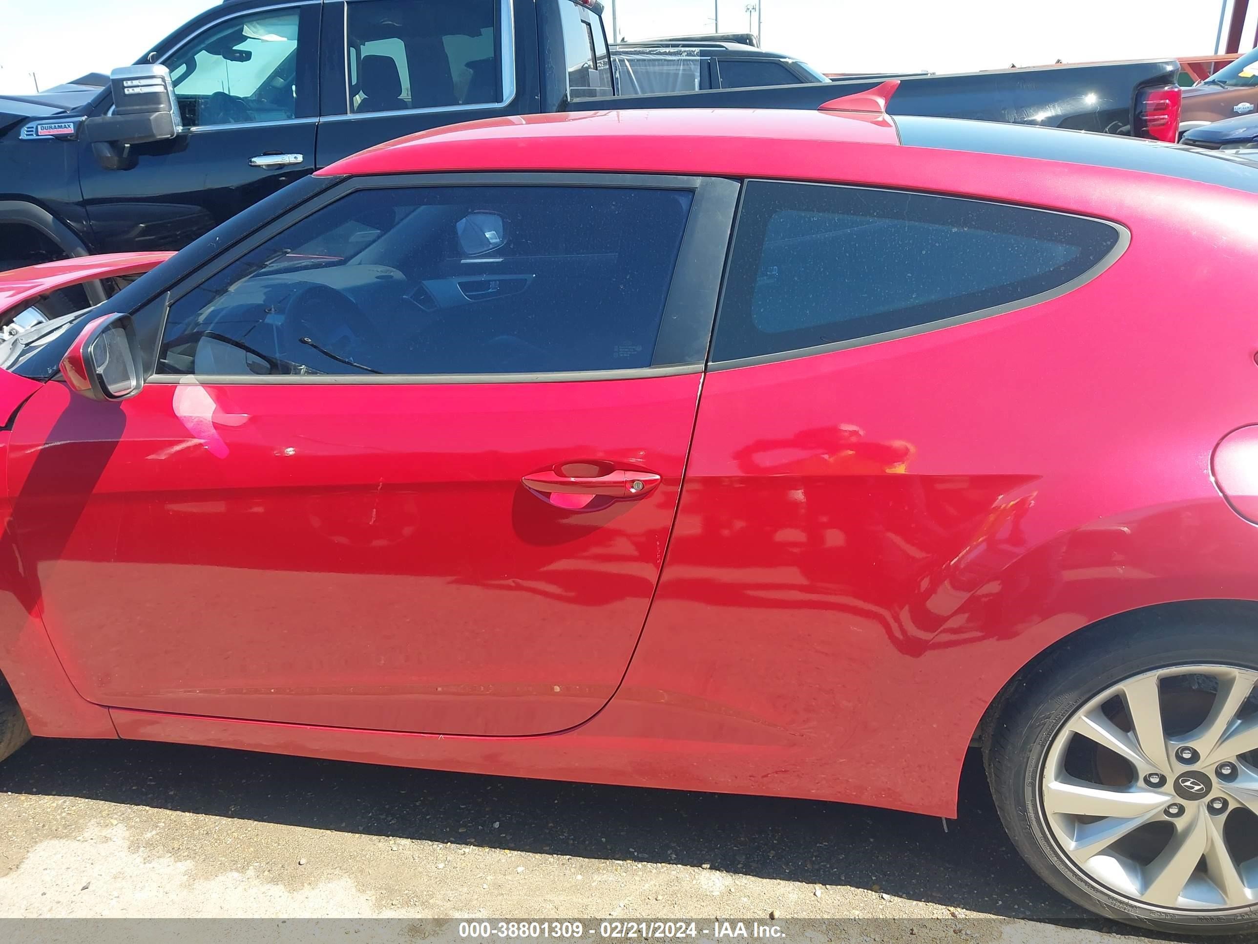 Photo 14 VIN: KMHTC6ADXGU278587 - HYUNDAI VELOSTER 