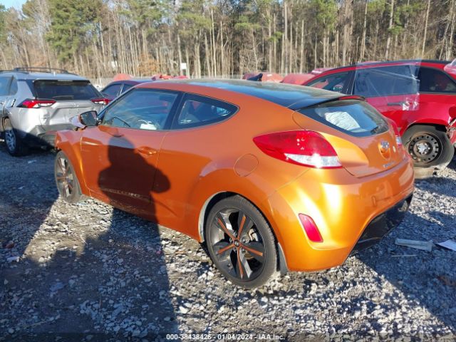 Photo 2 VIN: KMHTC6ADXGU285328 - HYUNDAI VELOSTER 