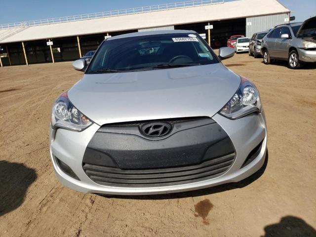 Photo 4 VIN: KMHTC6ADXGU301690 - HYUNDAI VELOSTER 