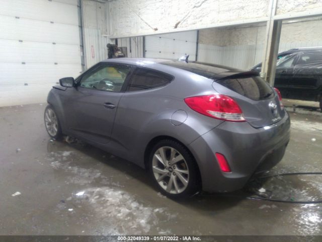 Photo 2 VIN: KMHTC6ADXHU305868 - HYUNDAI VELOSTER 