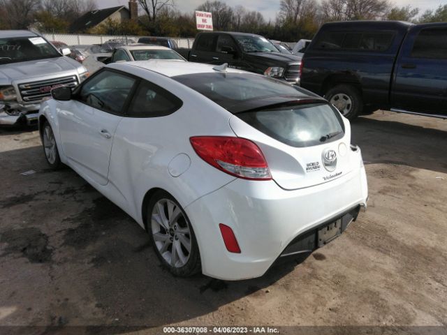 Photo 2 VIN: KMHTC6ADXHU312013 - HYUNDAI VELOSTER 