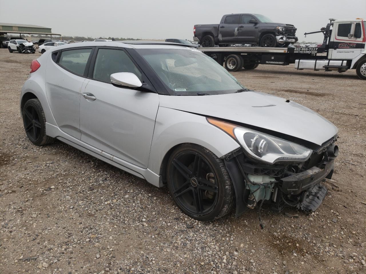 Photo 3 VIN: KMHTC6AE0DU122255 - HYUNDAI VELOSTER 