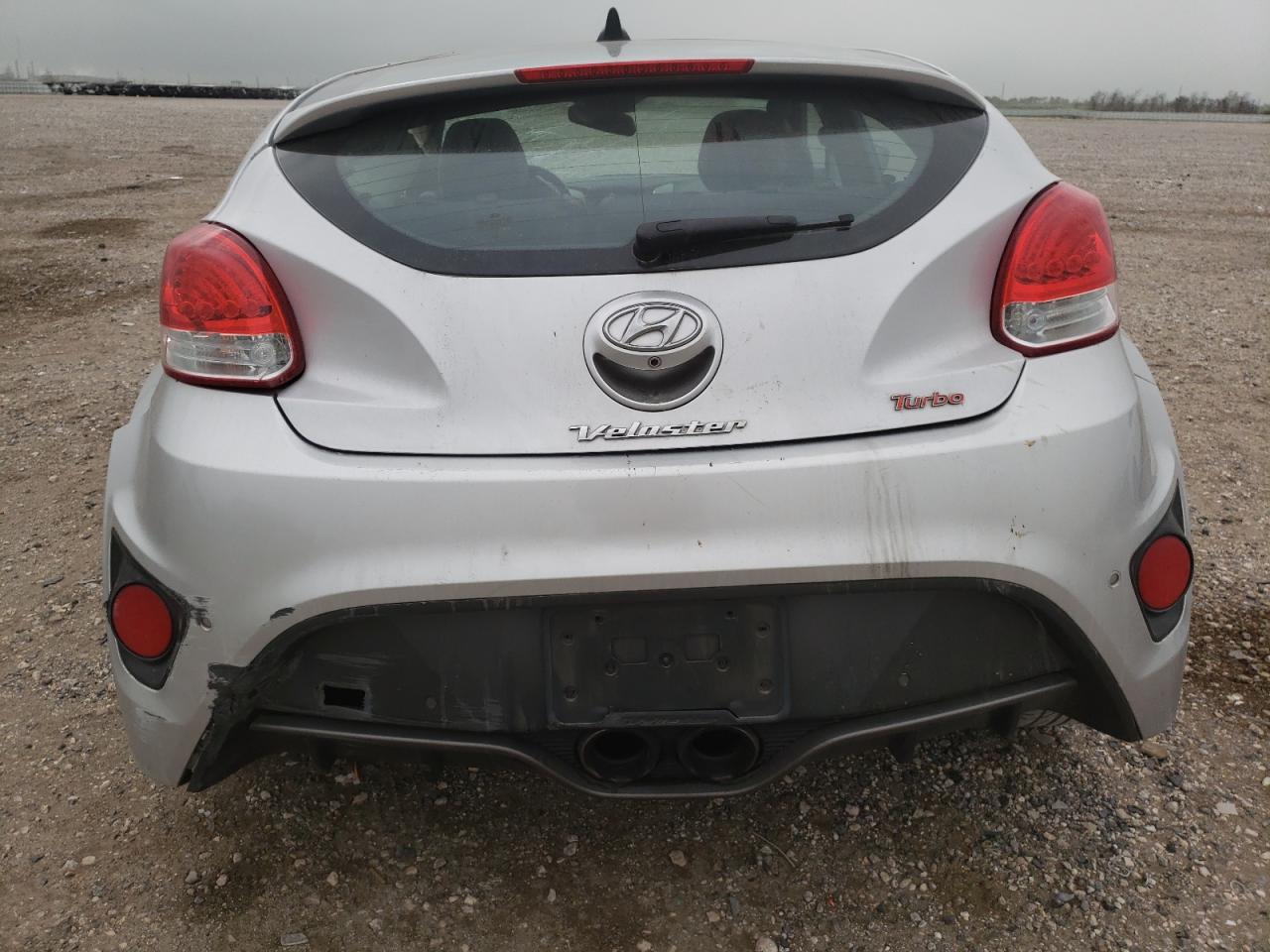 Photo 5 VIN: KMHTC6AE0DU122255 - HYUNDAI VELOSTER 