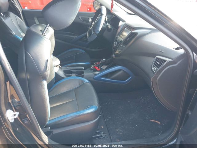 Photo 4 VIN: KMHTC6AE0DU156678 - HYUNDAI VELOSTER 