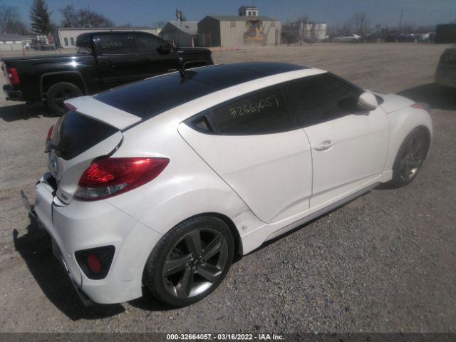 Photo 3 VIN: KMHTC6AE0DU161962 - HYUNDAI VELOSTER 