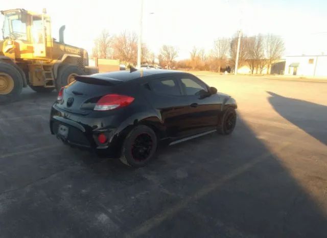 Photo 3 VIN: KMHTC6AE0FU218891 - HYUNDAI VELOSTER 