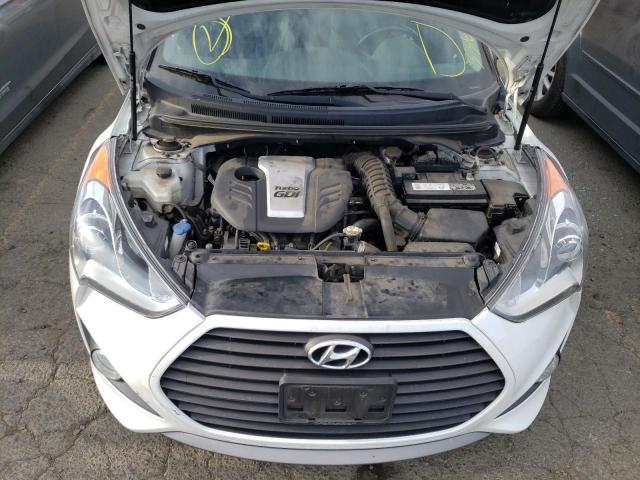 Photo 6 VIN: KMHTC6AE0FU222049 - HYUNDAI VELOSTER T 