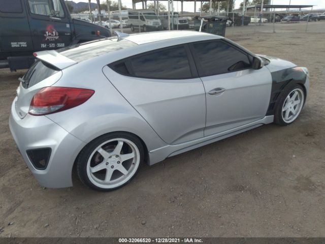 Photo 3 VIN: KMHTC6AE0FU238607 - HYUNDAI VELOSTER 