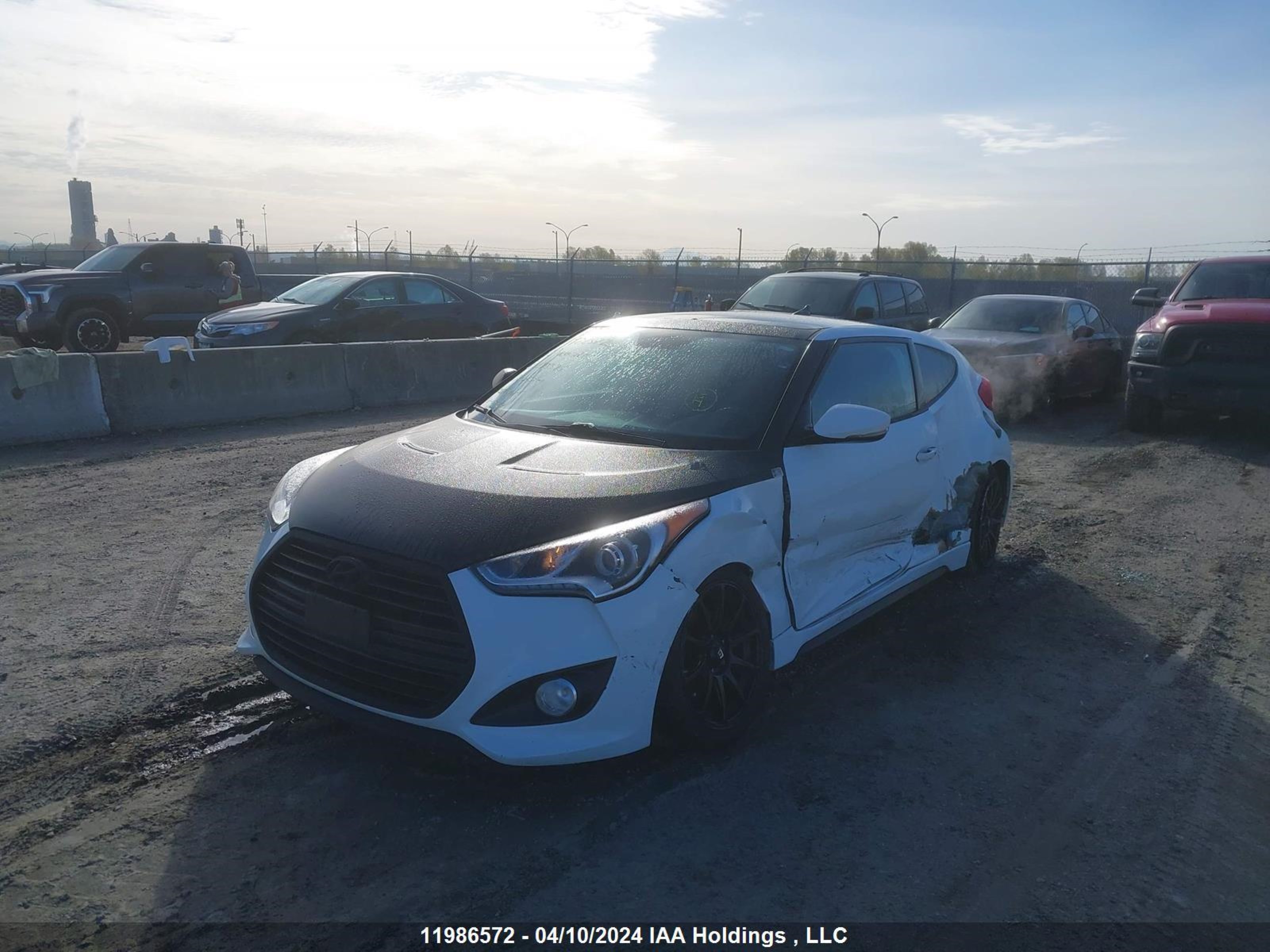 Photo 1 VIN: KMHTC6AE0FU243595 - HYUNDAI VELOSTER 