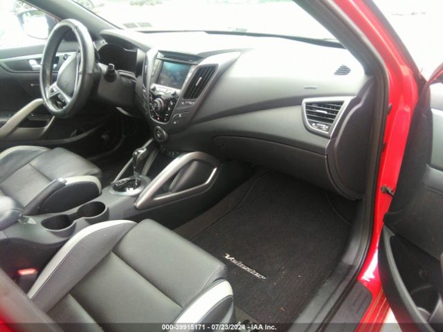 Photo 4 VIN: KMHTC6AE0GU254176 - HYUNDAI VELOSTER 