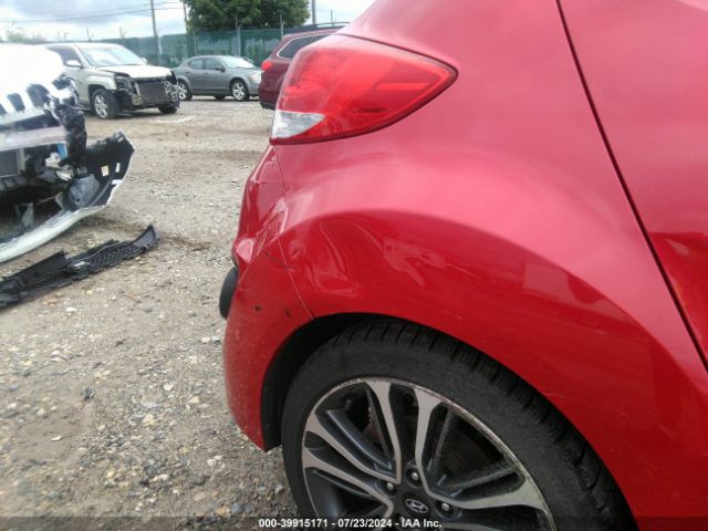 Photo 5 VIN: KMHTC6AE0GU254176 - HYUNDAI VELOSTER 