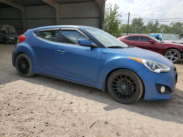 Photo 3 VIN: KMHTC6AE0GU256025 - HYUNDAI VELOSTER T 