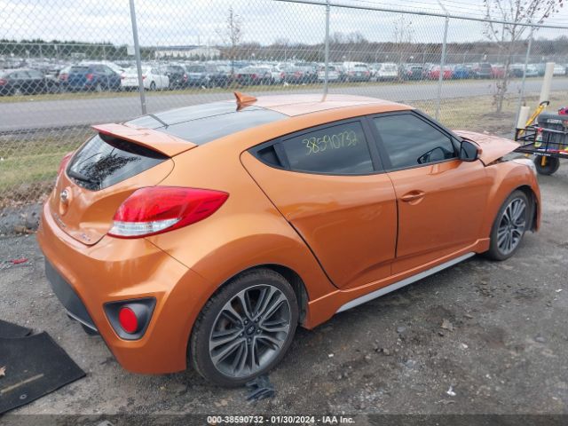 Photo 3 VIN: KMHTC6AE0GU283936 - HYUNDAI VELOSTER 