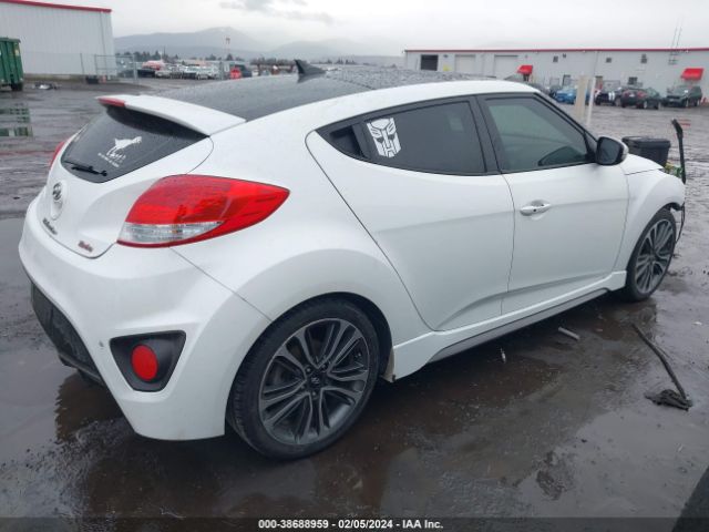 Photo 3 VIN: KMHTC6AE0GU304056 - HYUNDAI VELOSTER 