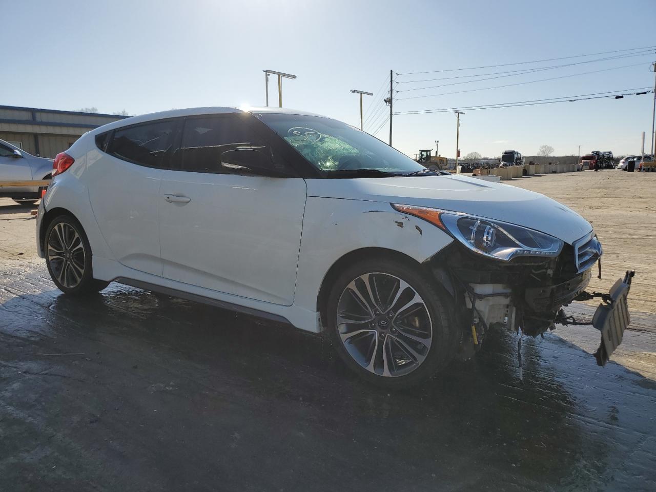 Photo 3 VIN: KMHTC6AE0HU309369 - HYUNDAI VELOSTER 