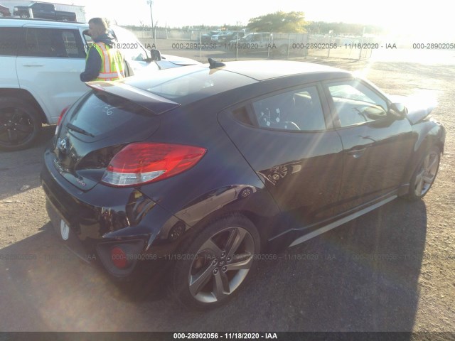 Photo 3 VIN: KMHTC6AE1DU132664 - HYUNDAI VELOSTER 