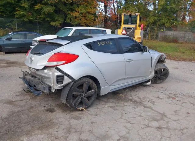 Photo 3 VIN: KMHTC6AE1DU135094 - HYUNDAI VELOSTER 