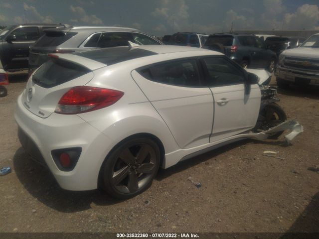 Photo 3 VIN: KMHTC6AE1FU222092 - HYUNDAI VELOSTER 