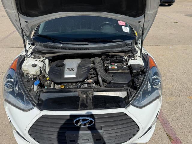 Photo 6 VIN: KMHTC6AE1FU230029 - HYUNDAI VELOSTER T 