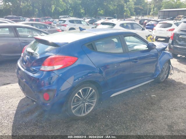 Photo 3 VIN: KMHTC6AE1GU285422 - HYUNDAI VELOSTER 